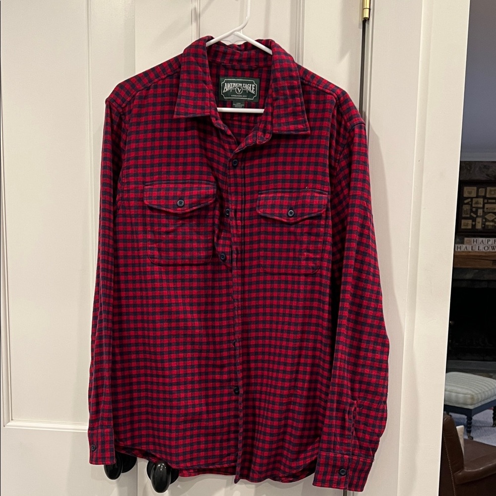 American Eagle Outfitters Men's Red and Black Plaid Shirt
